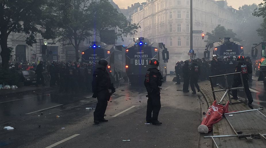 197 police officers injured in anti-G20 protests