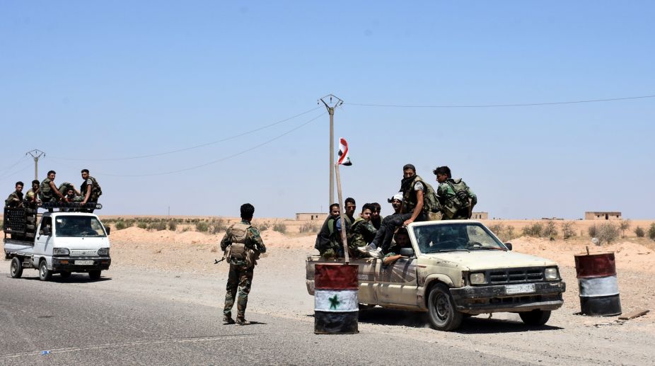 Syrian forces advance against rebels near Damascus