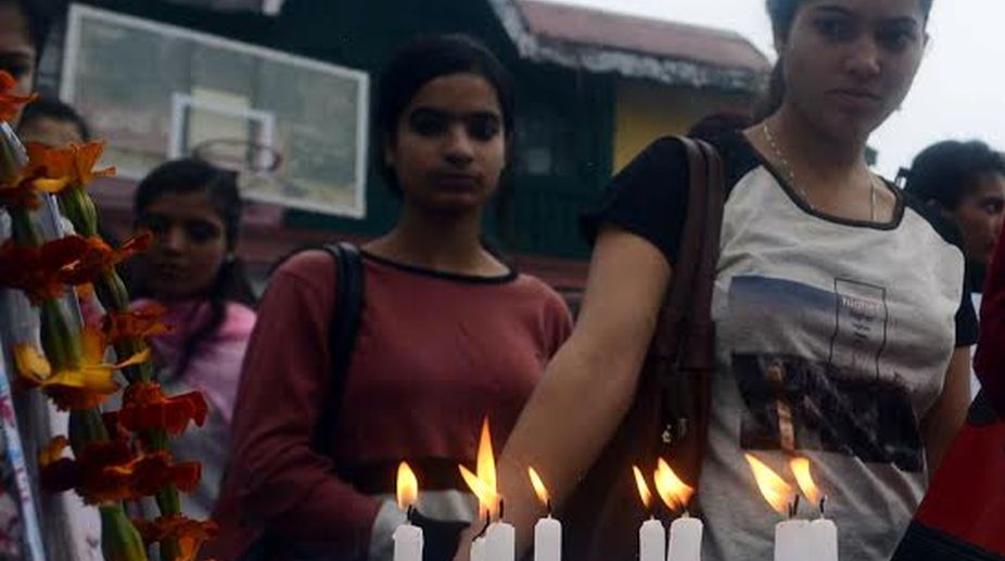 Shimla gangrape: Students boycott classes, farmers not to harvest crops till case solved