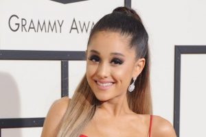 Ariana Grande made honorary citizen of Manchester
