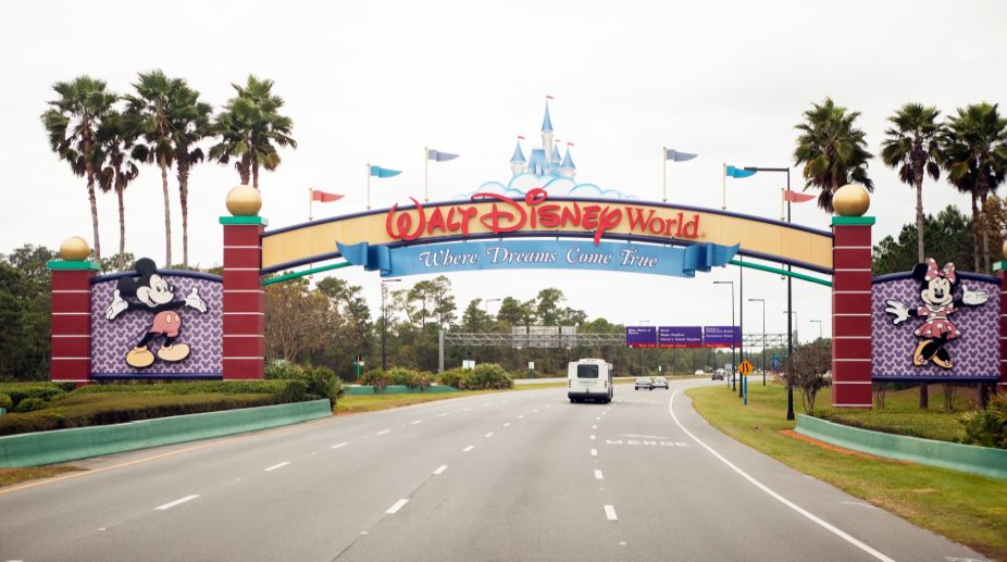 Disney shares first look of new Star Wars theme parks
