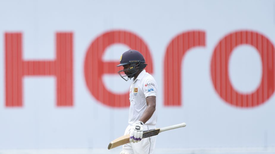 Dickwella, Gunaratne help Sri Lanka beat Zimbabwe in record chase