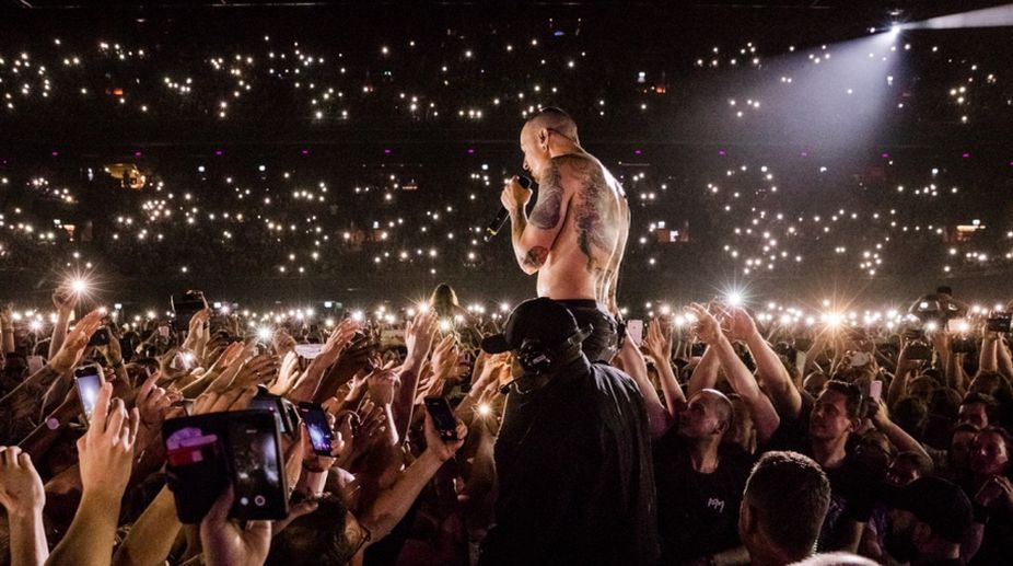 Chester Bennington laid to rest in private funeral