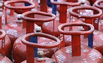 Mizoram minister atttributes cooking gas crisis to drive to give tamper-free LPG