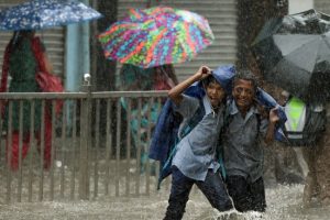 Heavy rains lash Lucknow, other parts of Uttar Pradesh