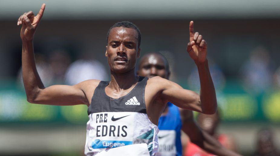 Edris beats Farah to 5,000m world title