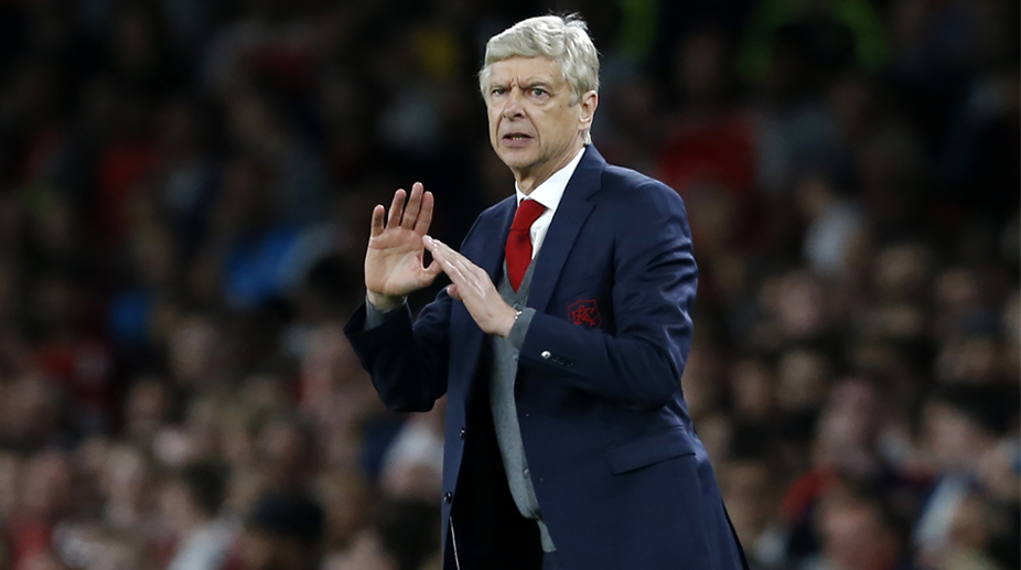 Willing to let Alexis Sanchez go for free next summer: Arsene Wenger