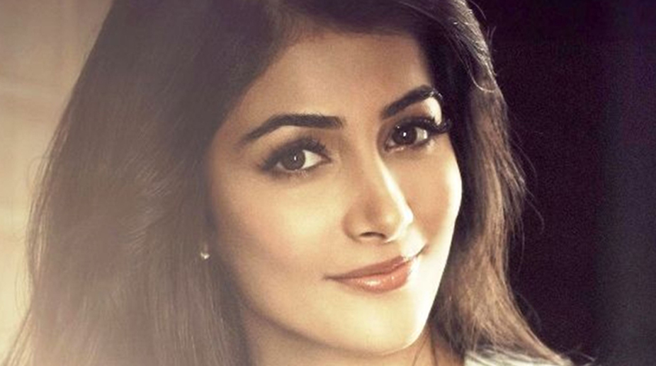 Mohenjo Daro actress Pooja Hegde to learn ballroom dance for…?