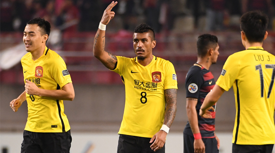 Barcelona begin spending spree with Paulinho