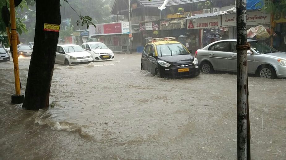 Torrential rains, flooding paralyse Mumbai, other parts of Maharashtra