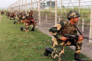 BSF kills intruder on Punjab border, recovers 10 kg heroin