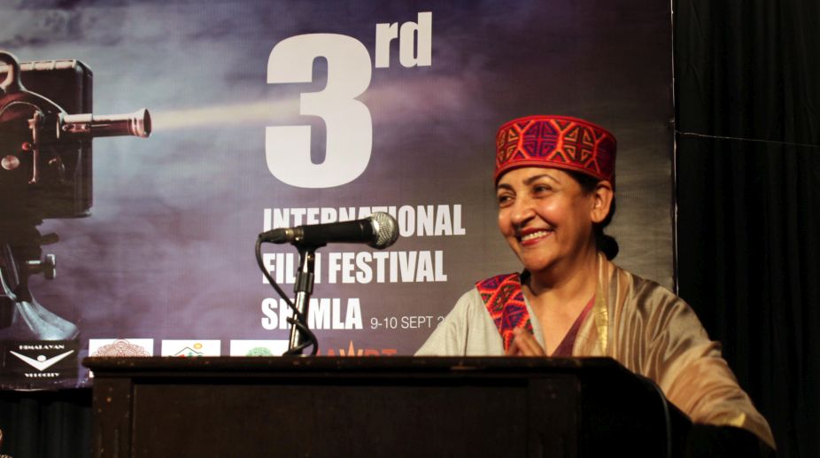 Hindi cinema has gone ‘frothy’: Deepti Naval