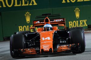 McLaren ditches Honda, to use Renault engines in 2018