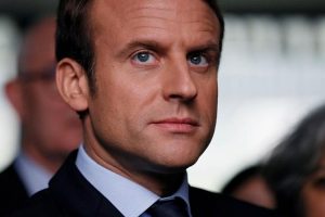 Macron: UK needs to clarify Brexit position