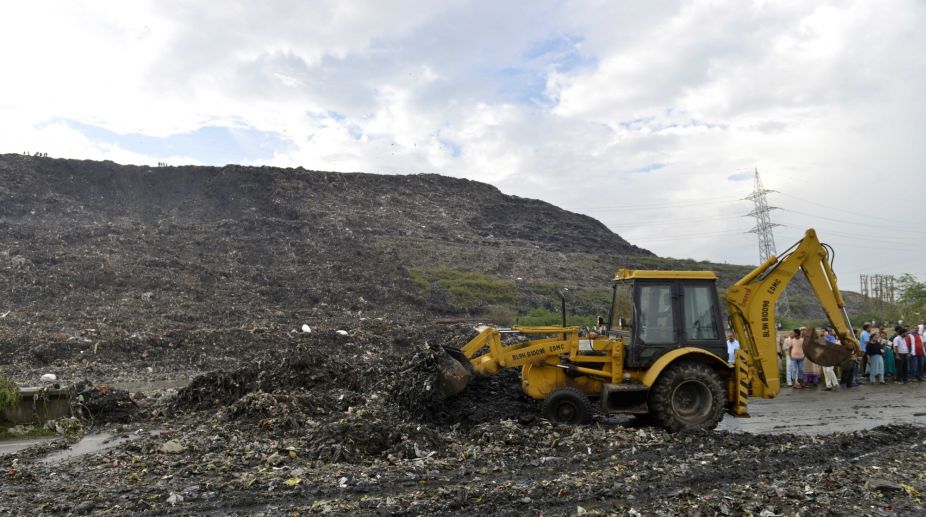 Area which collapsed was just 1% of Ghazipur landfill dump