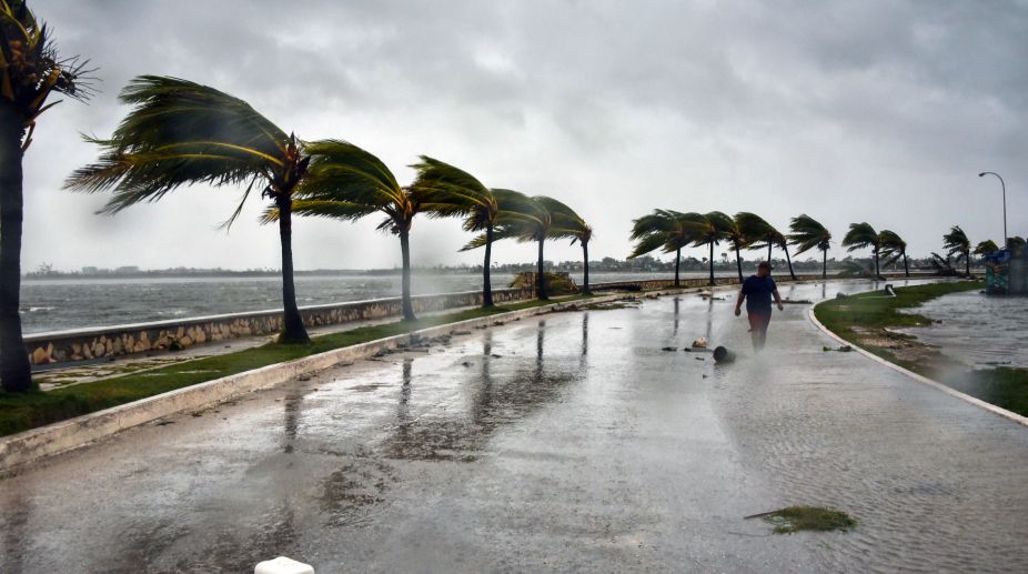 Hurricane Max makes landfall in Mexico