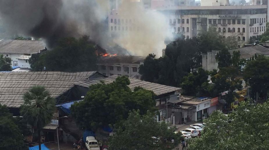 Major fire engulfs RK Studios in Chembur