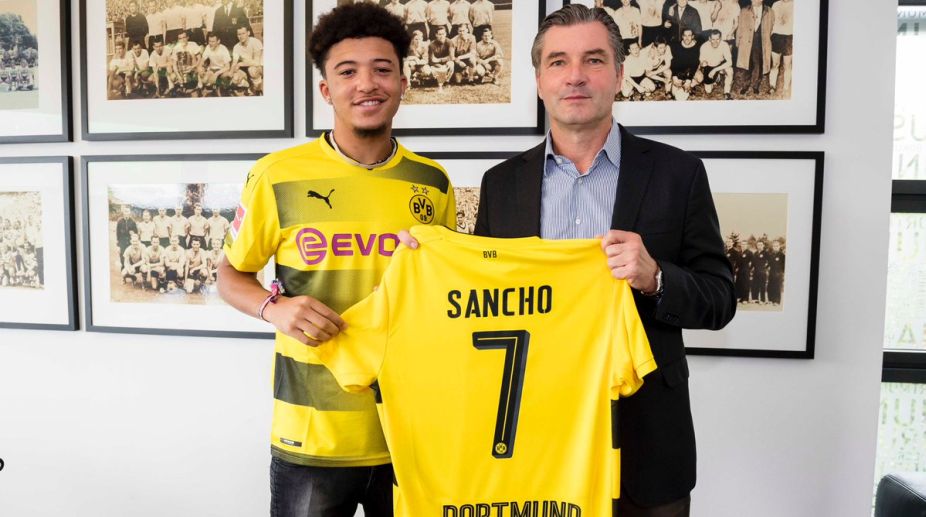 Manchester City’s Jadon Sancho joins Borussia Dortmund