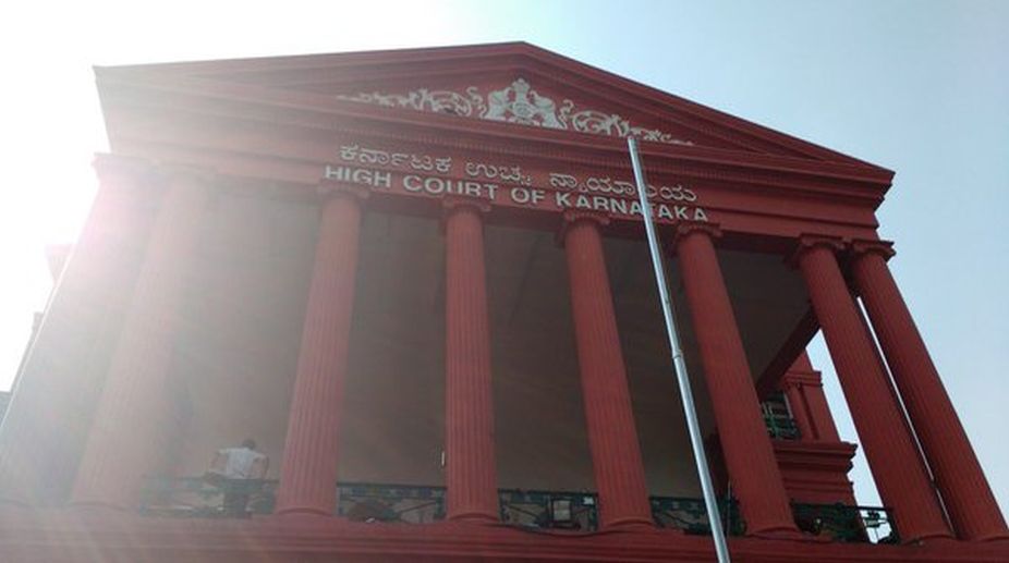 Gujarat HC advocates rally behind Dave on Justice Patel issue