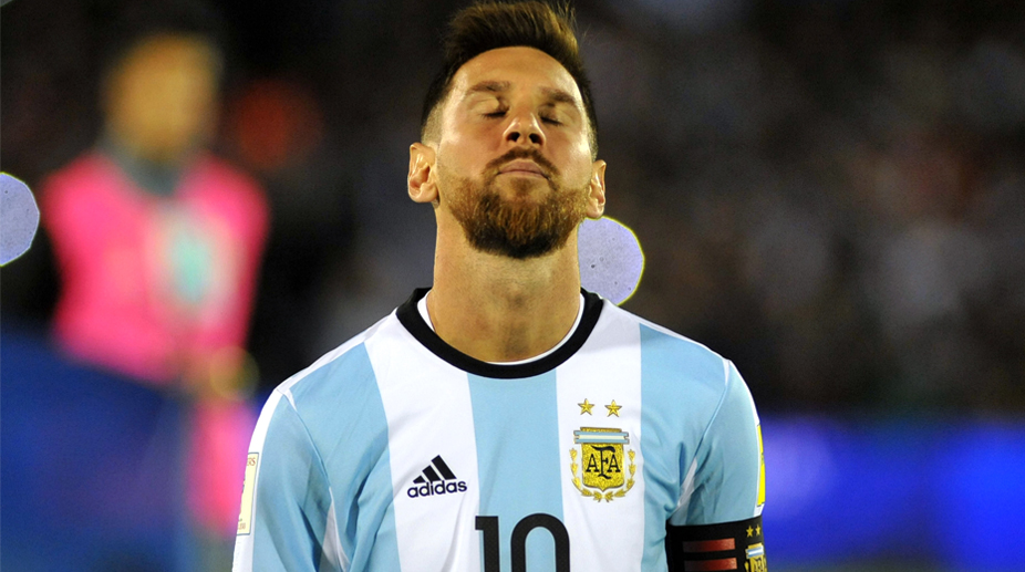 Argentina, Chile seek advantage in South America race
