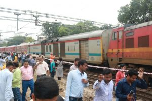 Coach of Rajdhani Express derails in Delhi