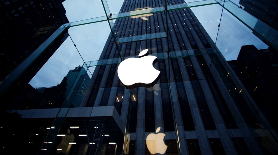 Over 300 iPhone X stolen near San Francisco Apple Store