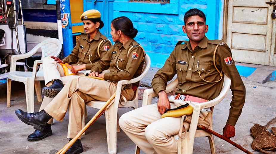 Six persons injured in clash between two groups in UP
