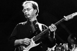 Steely Dan guitarist Walter Becker dies at 67
