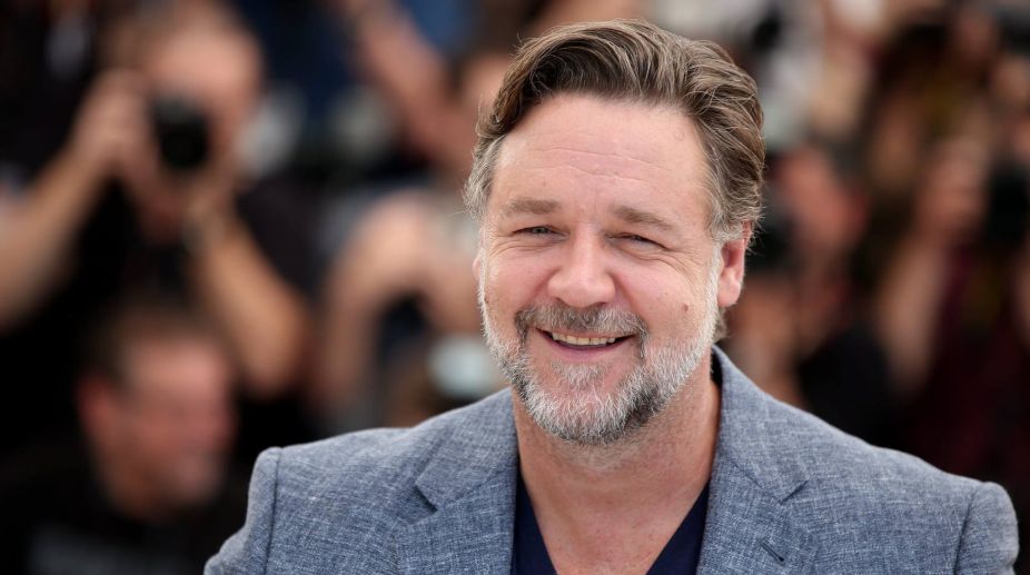 Russell Crowe launches his tea bags range