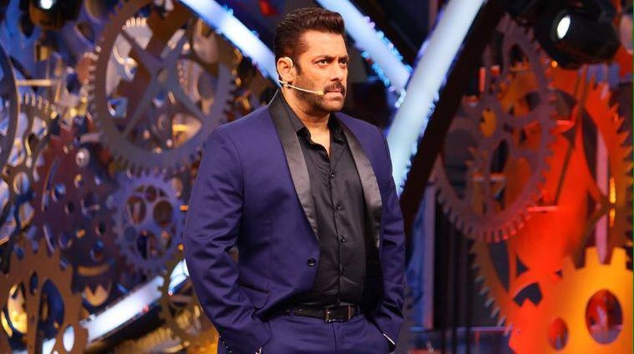 Bigg Boss 11: Zubair leaves the house after a heated argument with Salman Khan
