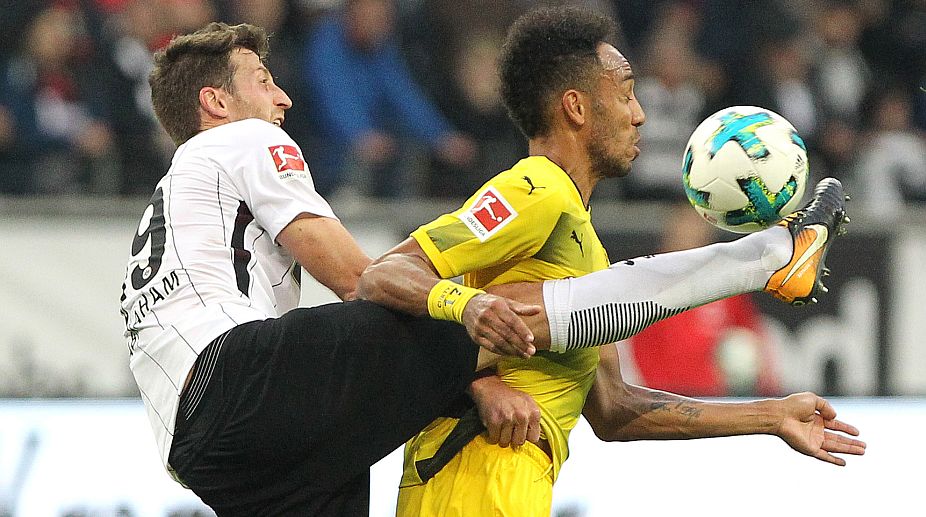 Bundesliga: Dortmund held; Leverkusen rout Monchengladbach