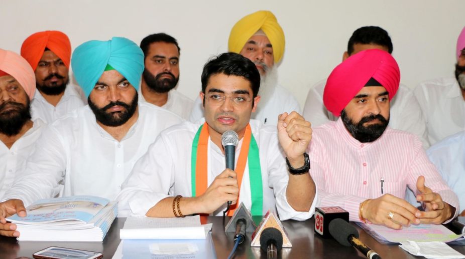 UP government anti-Dalit, CM indulging in photo-op: Congress