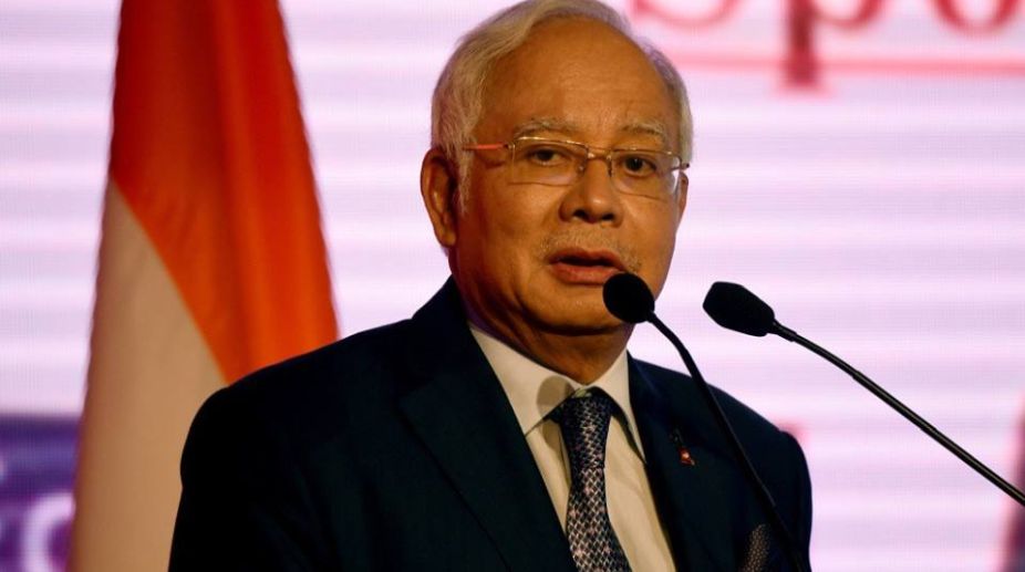 Malaysian PM dithers over poll