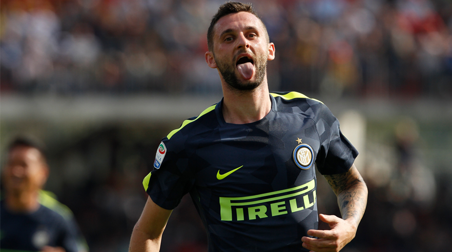 Serie A: Inter Milan keep pace, Lazio crush Sassuolo