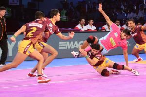 Pro Kabaddi League: UP Yoddha crush Jaipur Pink Panthers