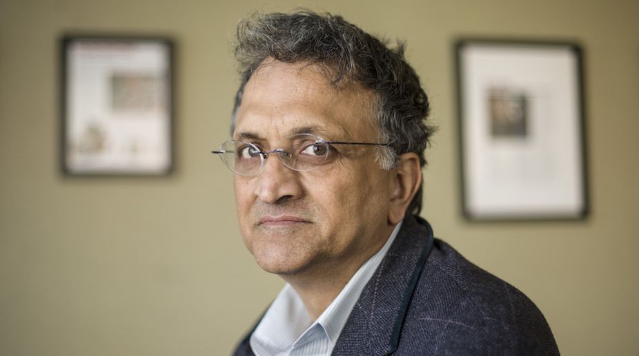 FIR lodged against Ramchandra Guha, 50 others who wrote to PM Modi on mob-lynching