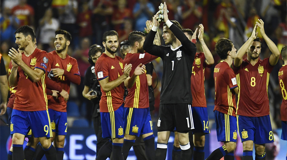 Sergio Ramos posts celebratory photo with Spain squad after World Cup qualification