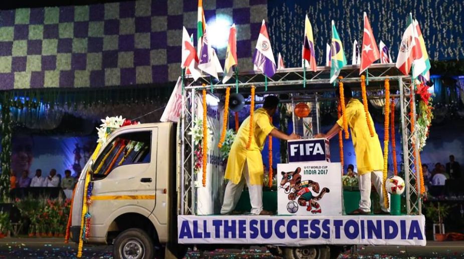 Carnivals as mascots of governance