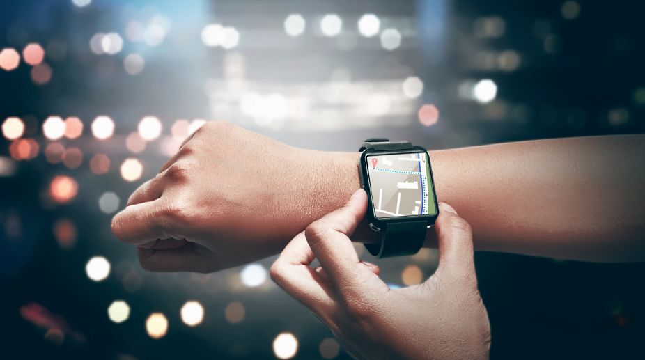 Smartwatch that lets you feel virtual objects while watching videos or playing games