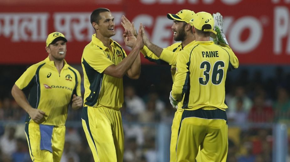 Australia thrash India by 8 wickets to level T20I series