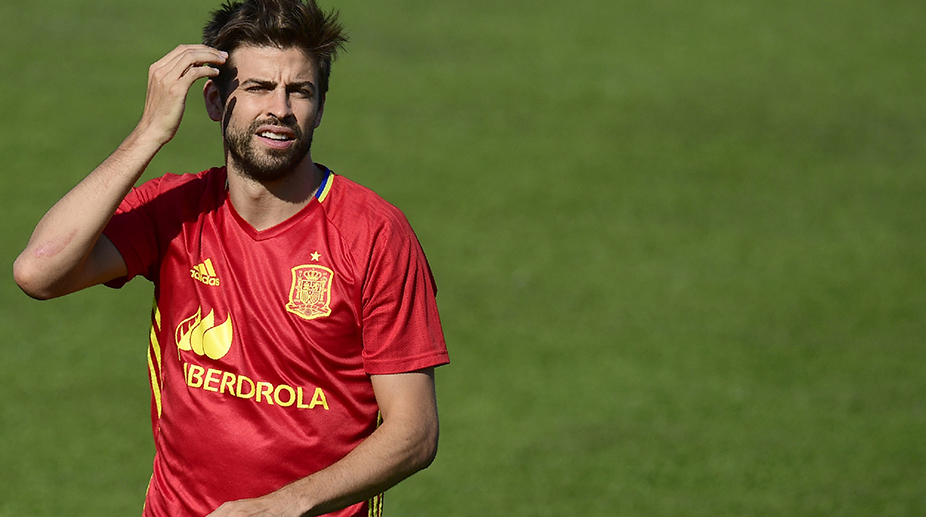 Gerard Pique in spotlight as Spain look to clinch World Cup berth