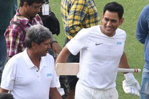 MS Dhoni vs Kapil Dev: Clash of World Cup winning captains at Eden Gardens
