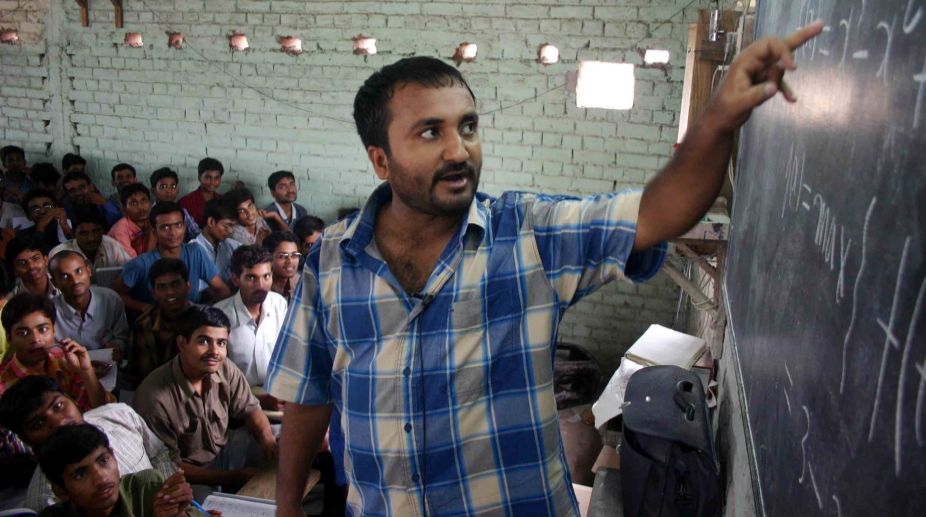 I trust Vikas Bahl with my life story: Anand Kumar