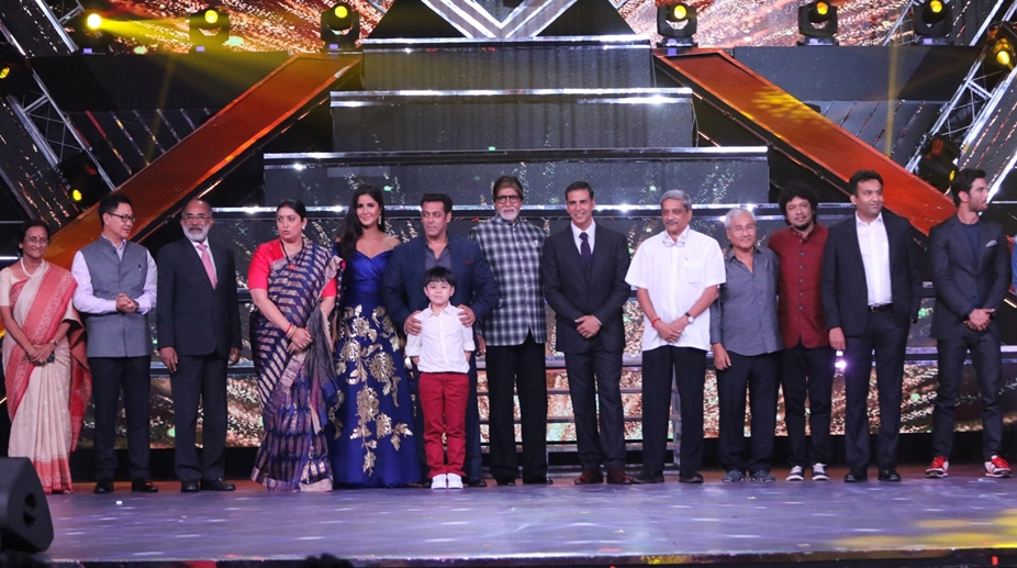 IFFI 2017: Amitabh Bachchan, Katrina, Salman at the closing ceremony