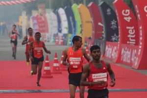 Record runners for Delhi Half Marathon despite pollution