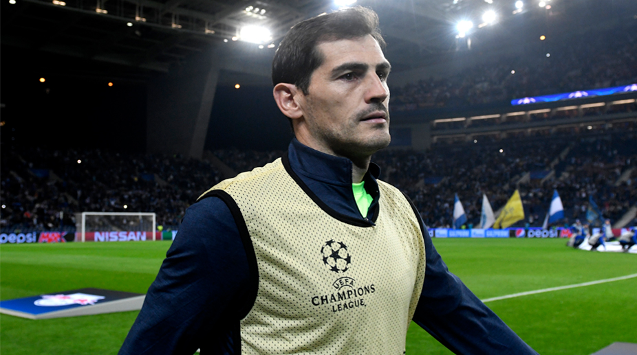 Iker Casillas wins 2017 Golden Foot award