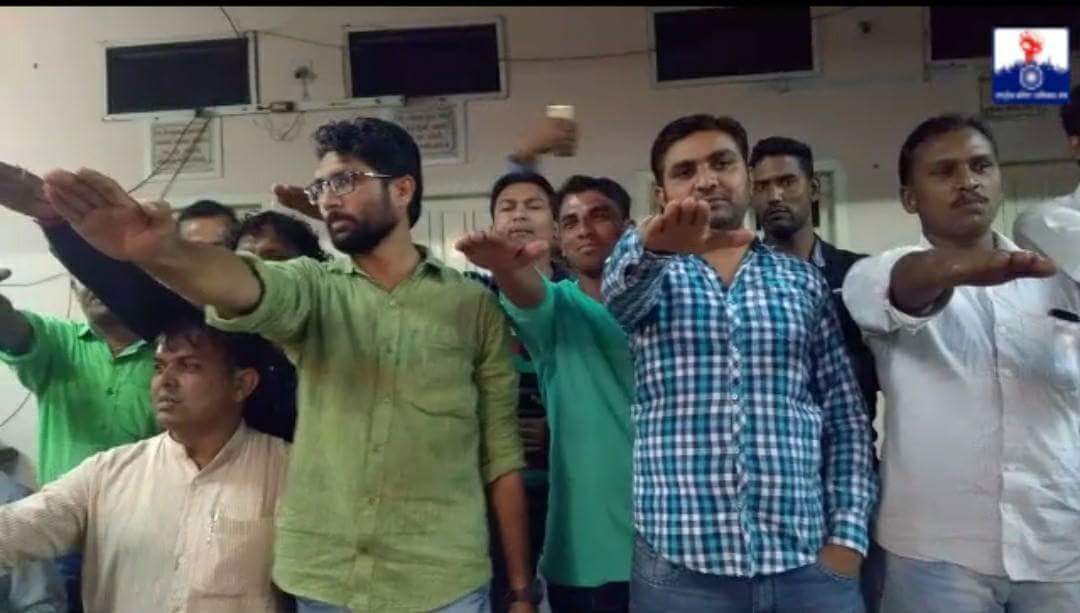 Jignesh Mevani shy of backing Congress openly, stays put on anti-BJP stand