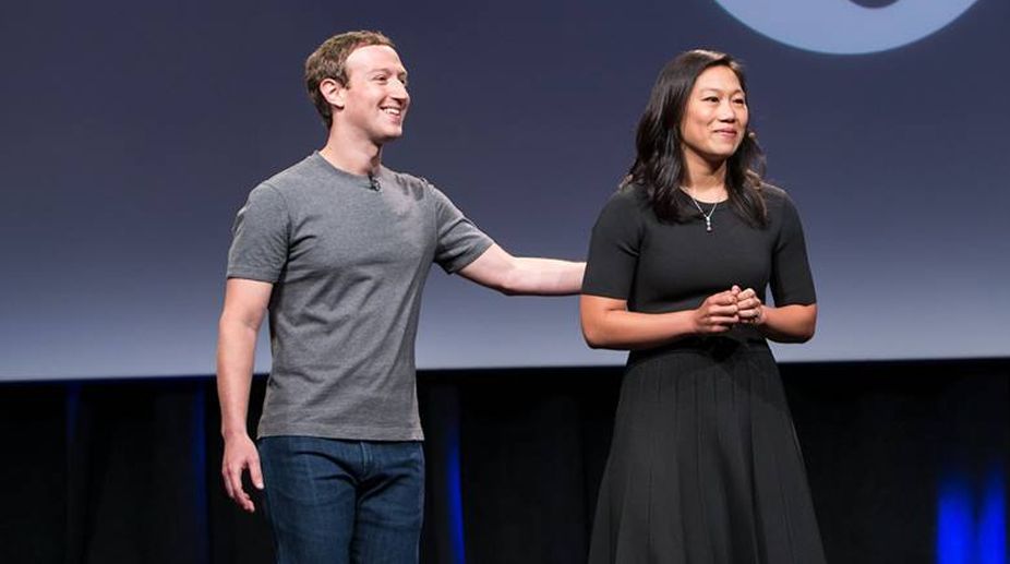 Zuckerberg, wife give $12M public service grant to Harvard