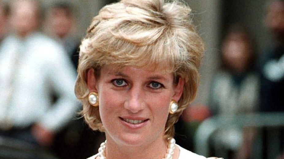 Princess Diana’s jewelled bag may fetch $12k at auction