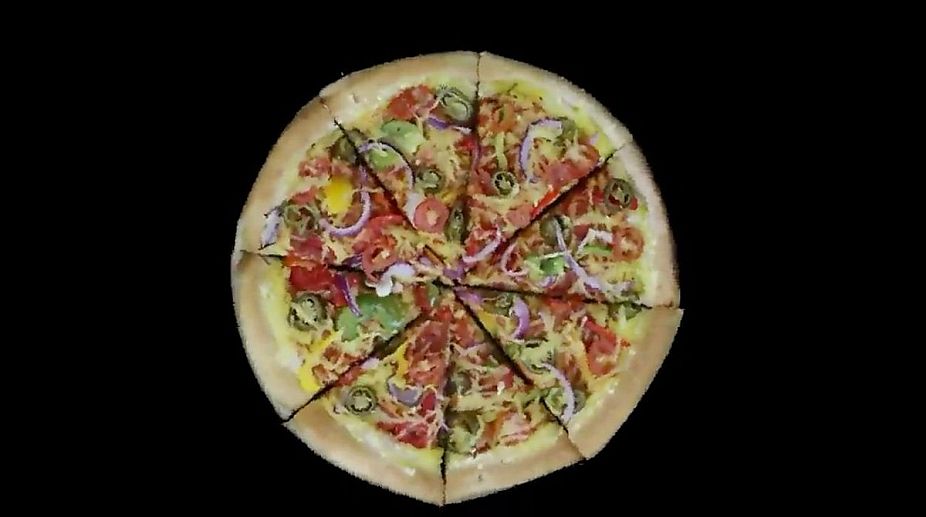 Over 17,000 Pizza Hut Fans Support Vegan Pizza on US Menu